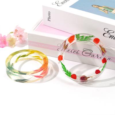 China Europe Hot Sale DIY Crystal Dripping Rings Bracelet Epoxy Resin Silicone Resin Decorative Mold Cool Gift Round For Girls for sale