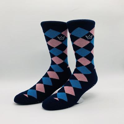 China Breathable Unisex Custom Design Logo Crew Length Navy And Pink Diamond Anti Slip Sports Socks for sale