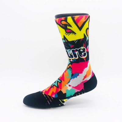 China Fashion Design 3d Performance Socks QUICK DRY Seamless Digital Printed Custom for sale