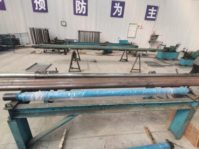 China Schale oder mechanische setzende Schlauchart Downhole pumpt schweres ummauertes Fass zu verkaufen