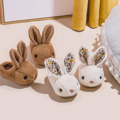 China New Arrivals Soft And Light Non-slip Cute Child Slippers Anti-slippery Winter Cotton Fluffy Cartoon Rabbit Slippers For Kids Toddler for sale