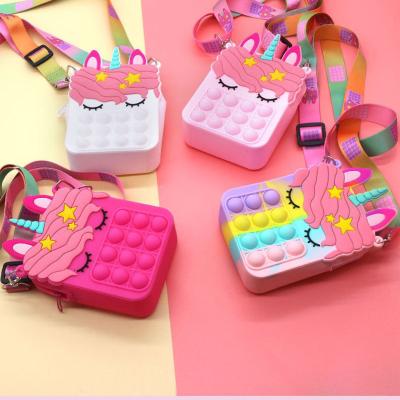 China Mini Christmas Gift Fitget Toy 2021 PORTABLE Simple Dimples Push Bubble Unicorn Pop Handbags Wallet Pop Clips Bag For GirlHot Little Salt for sale