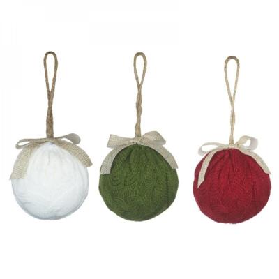 China Acrylic Yarn Outside Wholesale Christmas Balls Knitted Ball Hanging Tree Ornaments Pendant Wire Knitted Sweater Ornaments Christmas Decorations for sale