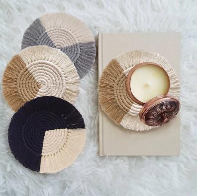 China Braided Stocked Cup Pads Tassel Coaster Table Mat Cup Pads Round Shape Dining Boho Home Decor Two Tone Tassel Coaster for sale