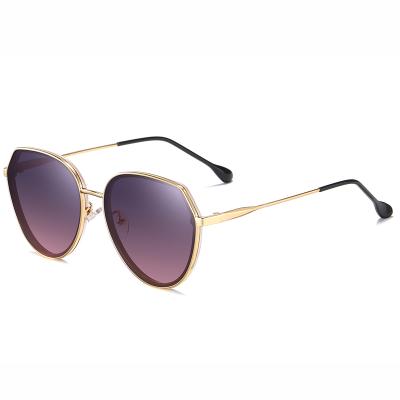 China Newest Trendy Eyewear Ladies Sunglasses Oval Frame Gradient Glasses Women Shape Sun Glasses Sun Glasses for sale