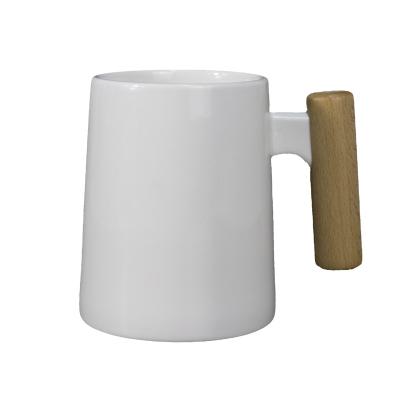 China Viable Customized Ceramic Coffee Mug With Big Handle, Ceramic Mug With Your Logo For Hotel Or Office for sale