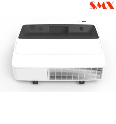 China 30000hrs Lifespan And Powerful Geometry Correction UST Laser Projector With Manual Lens for sale