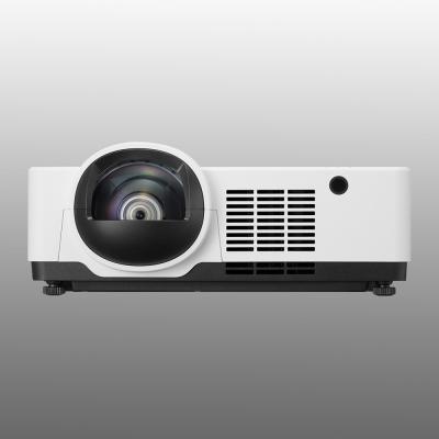 China Versatile Immersive Projection Projector 7000 Lumen Long Lasting Laser Light Source for sale