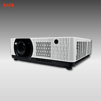 China Professional 8200 Lumen Movie Theater Projector With 300 Inch Screen Size for sale