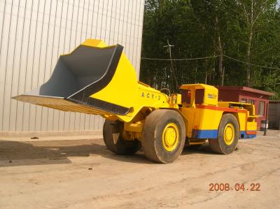 China LHD Mining Equipment Vehicles , load haul dumper with dry platinum exhaust cleaner for sale