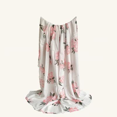 China 70%bamboo 30%cotton fiber anti-static high quality dye print rose design organic muslin wrap for baby for sale