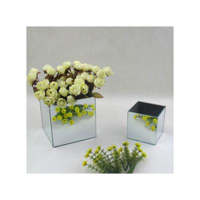 China Minimalist Customized Nordic Decorative Glass Flower Vase Mirror Glass Vases for sale