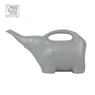 China Esschert Design TG244 1.6L 0.43gal Outdoor HDPE Gray Elephant Children Plant Watering Plastic Boxes Garden for sale