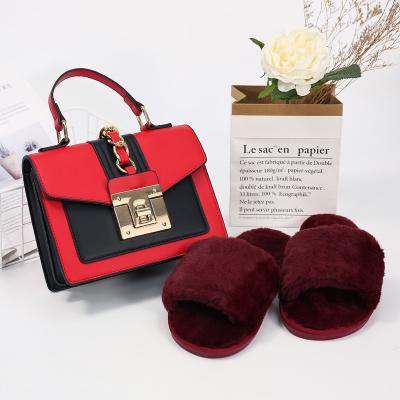 China 2021 new arrival high quality fashion metal bags vintage women's classic handbags ladies and fur slippers and purse two-piece set for sale