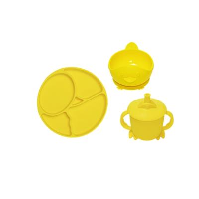 China Durable Baby Training Cup 150ml 5oz Silicone BPA Free Soft Cup BPA Free Silicone Baby Dish Set for sale