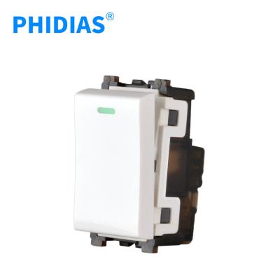 China High Quality Security PHIDIAS Vietnam Surface 1 Gang 1/3 Way Wall Switch White Button for sale