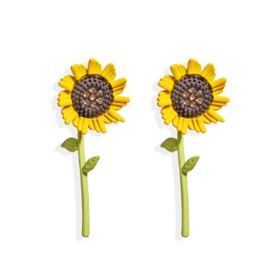 China CLASSIC cute sunflower earrings personality fashion cool stylish cool earrings HZS51154 for sale