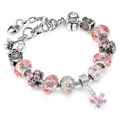 China CLASSIC 2020 Fashion Rhinestone Wholesale Flower Pendant Beads Bracelet Exaggerated Beads Bracelet QLSLAA107 for sale