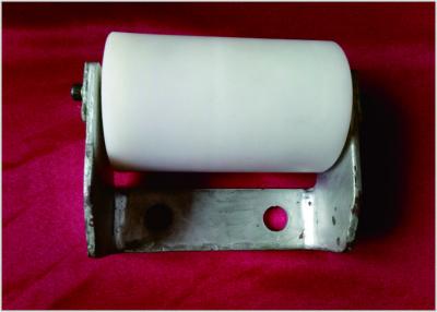 China Enclosed Pipe Conveyor Rollers For Horizontal / Vertical Curves In Restricted Spaces for sale