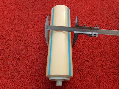 China Conveyor Carrying Idler Roller with Plastic Tube Is Very Light and Easy Installed for sale