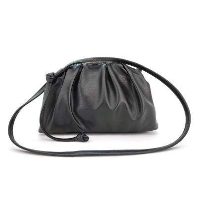 China Fashion Wholesale PU Leather Black Color Shoulder Ruffled Bag Women Handbags Dumpling Cloud-wrapped Handbag for sale