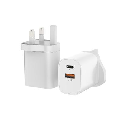 China Mobile Phone/Tablet/MP3/MP4 PD20W+C3.0 Travel Adapter CE ROHS Certified Flat Wall Charger UK Plug Fast Charger For iPhone for sale