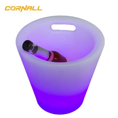 China Sustainable Plastic Ice Bucket Customized Plastic Champagne Wine Ice Bucket For Christmas for sale