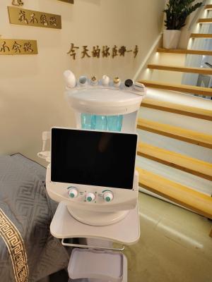 China Hydra Dermabrasion Beauty Machine 250VA Saída com 90Kpa Potência de vácuo Certificado CE à venda