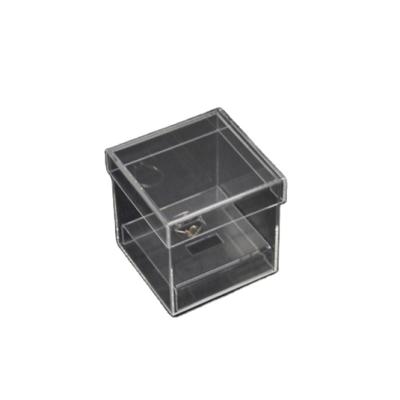 China Newest New Transparent Clear Acrylic Ring Stand Jewelry Acrylic Ring Box Wedding Box for sale