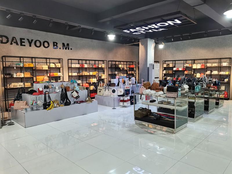 Verified China supplier - Guangzhou Daeyoo Leather Goods Co., Ltd.