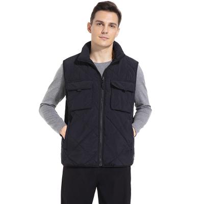 China QUICK DRY Winter Stand Collar Zipper Pocket Quilted Bottom Casual Men's Warm Stripper Coat Outdoor Vest Jackets for sale