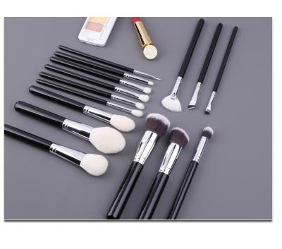 China Angular Blush Professical Makeup Artist Cosmetic Brushes Synthetic Hair Makeup Set Brush 15pcs for sale