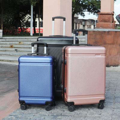 China PC Travel Luggage Bag 3 Pieces Spinner Wholesale Unisex Lock Style Colored Material PC Material Factory Suitcase Set Luggage Trolley Bag 3 Pieces for sale