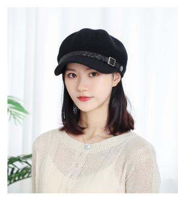 China Simple Autumn Winter Hat Custom Logo Low MOQ Fashion Berets Wholesale Hat for sale