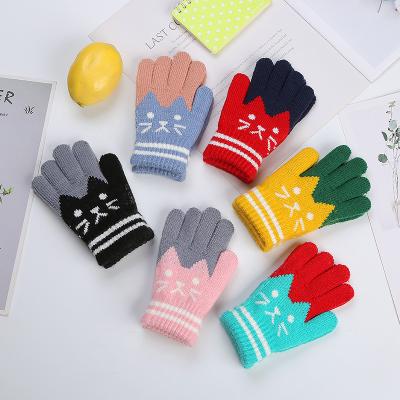 China Winter Comfortable Hot Selling Machine Knit Solid Color Warm Knitted Magic Mittens Children Glove For Student Children Gloves for sale