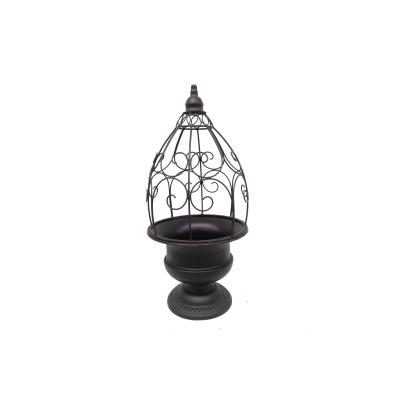 China Home Decoration Fancy Metal Vintage Candlestick Holder Black Iron Lantern For Home Decoration for sale