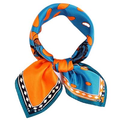 China 2021 New Square Square Fashion Printed Silk Scarf Design Silk Scarves For Women for sale