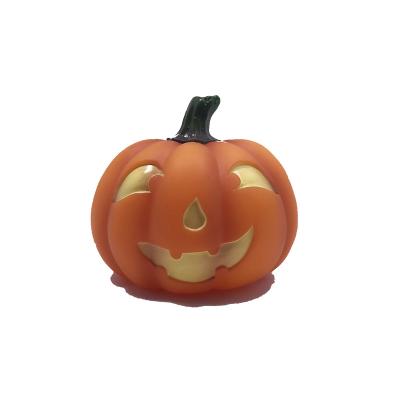 China Holiday Toy PVC Toy LED Pumpkin Toy Hot Selling Custom Flashing Halloween Pumpkin for sale