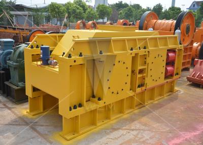 China Hydraulic Roller coal sand  rock crushing equipment for stone/ mining crushing for sale