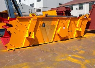 China Durable Vibrating Screen  aggregate for stone / mining crushing 50-300t/h for sale