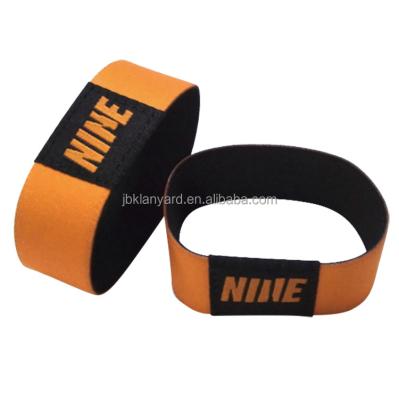 China Custom Made Polyester Festival Wristband Wristband Cloth Fabric Fashion Factory Rfid Stretch Elastic Wristband for sale