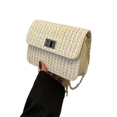 China Wholesale Fashion Trendy On Vocation Travel Pack Waterproof Metal Chain Woven Cross - Body Bag For Ladies for sale