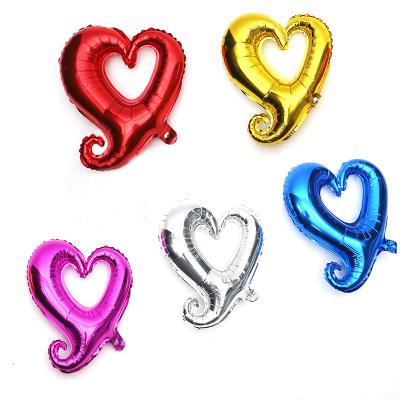 China 18 Inch Foil Balloon Heart Shaped Hollow Aluminum Wedding Baby Party Decoration or Birthday Decoration Heart Balloon for sale