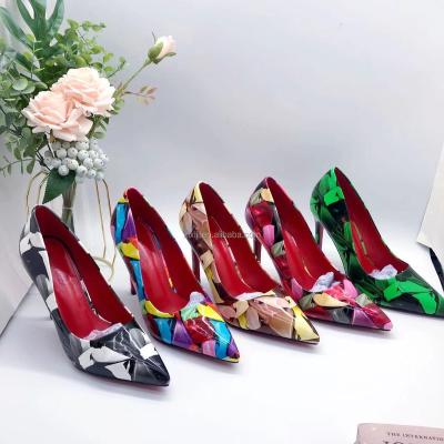 China Summer Anti-slippery Women's Shoes Women's Sandals High-Heeled Patent Leather Led Shallow Mouth Color Matching Single Women's Shoes for sale