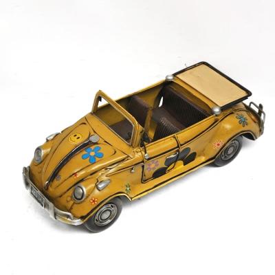 China Yellow Vintage Car Model Decorative Handmade Old Style Classic Flower Printing Toy Car 1:8 Scale Antique Europe for sale