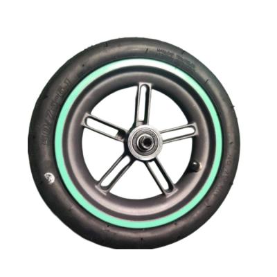 China Inflatable Rear Wheel tyre M365 electric scooter parts Rear wheel with pneumatic tire for sale