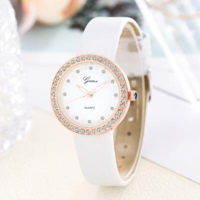 China Water Resistant Ladies Quartz Watch Luxury Fashion Round Rhinestone Dial Analog Watch Woman Black Leather Strap Christmas Gift Watch for sale