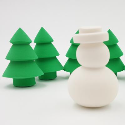 China Beauty Care Makeup Tools China Seller Bulk Non-latex Cosmetic Blender Wet Dry Christmas Tree Makeup Custom Sponge,Christmas Tree Makeup Sponge Snowman for sale