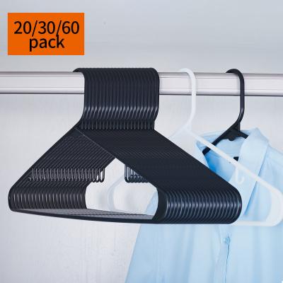 China 10000pcs Amazon PP Portable Traveling Multifunctional Folding Hanger Windproof Plastic Factory Customized for sale