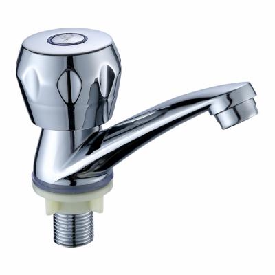 China Single Cold Chrome Basin Faucet Faucets Thermostatic Bathroom Sink Faucet Bathroom for sale